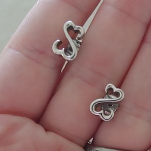 Jane Seymour open heart earrings